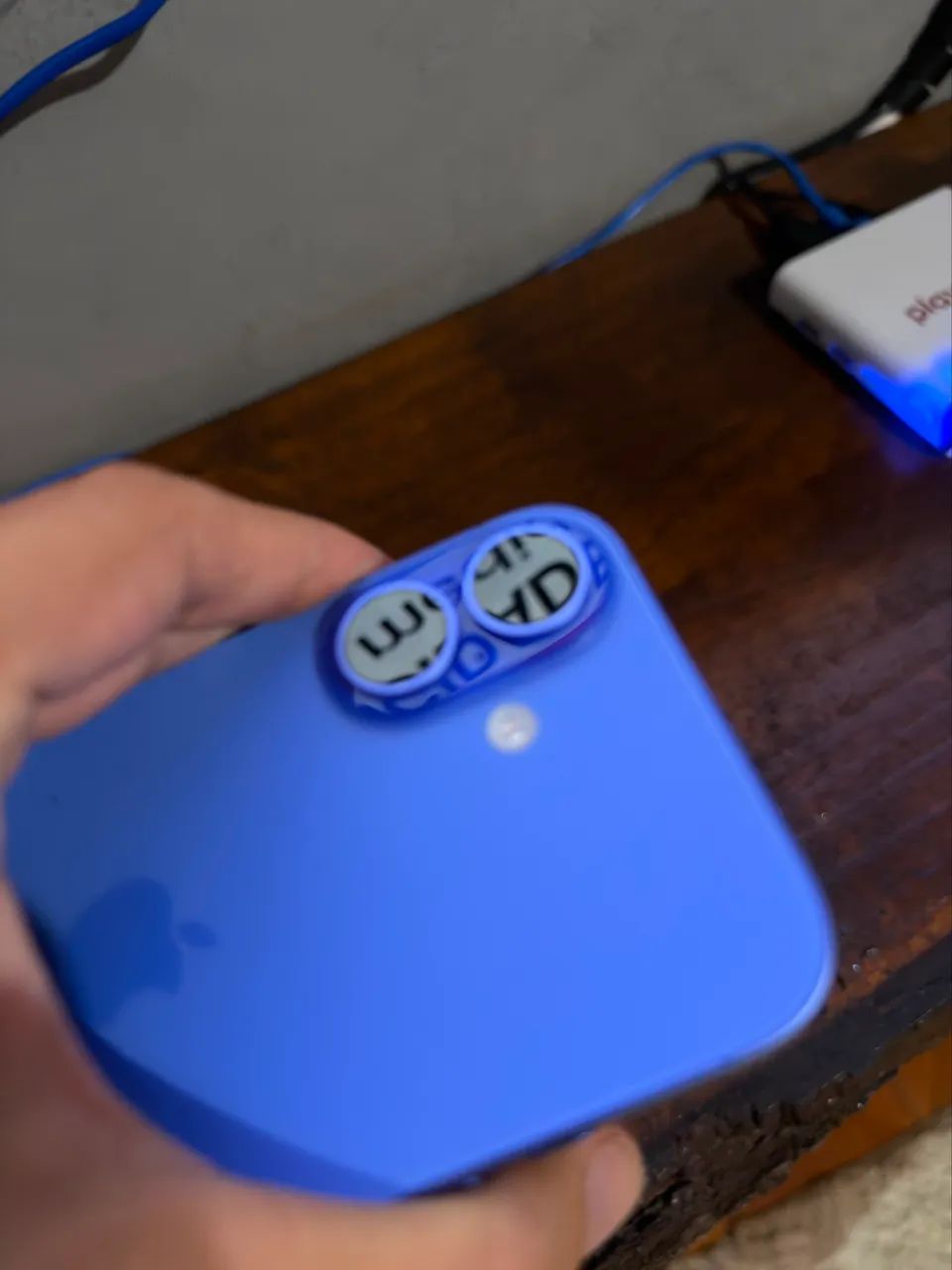 iPhone 16 azul  - Foto 4