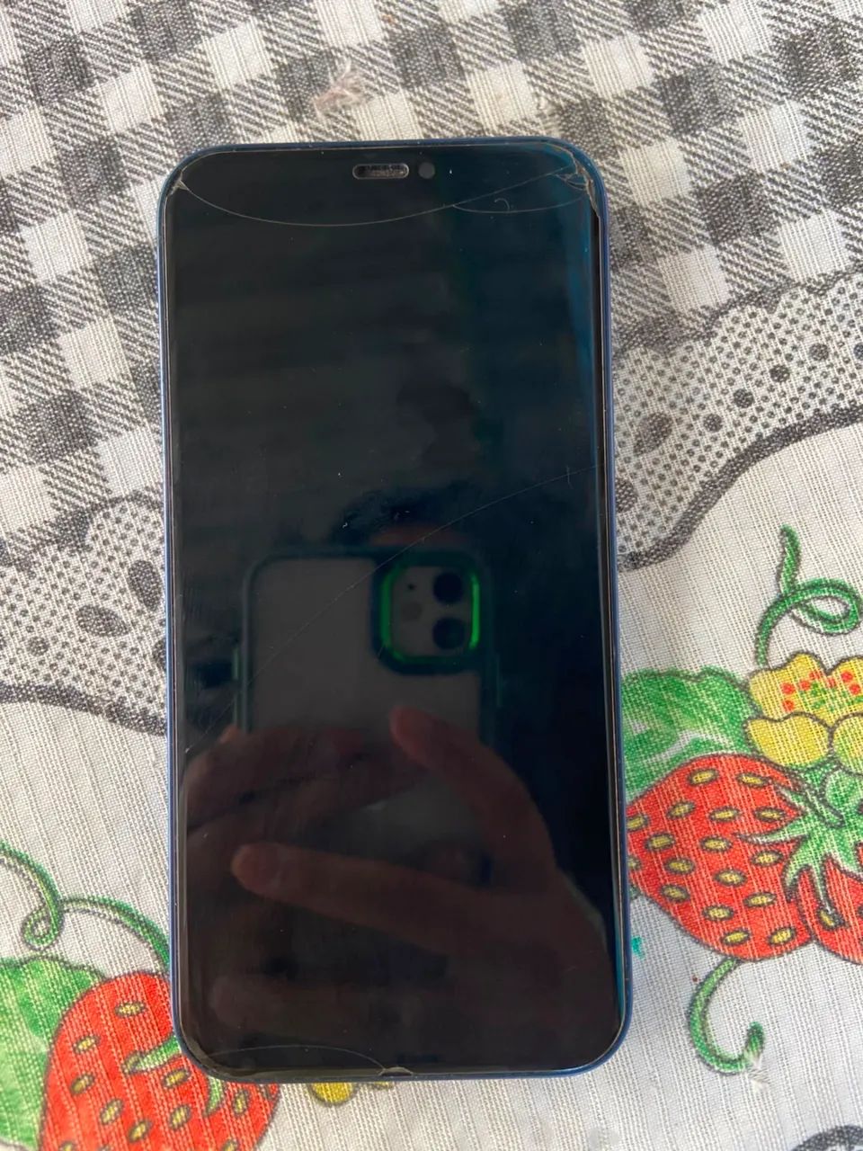 Vendo iphone 12 azul  - Foto 2