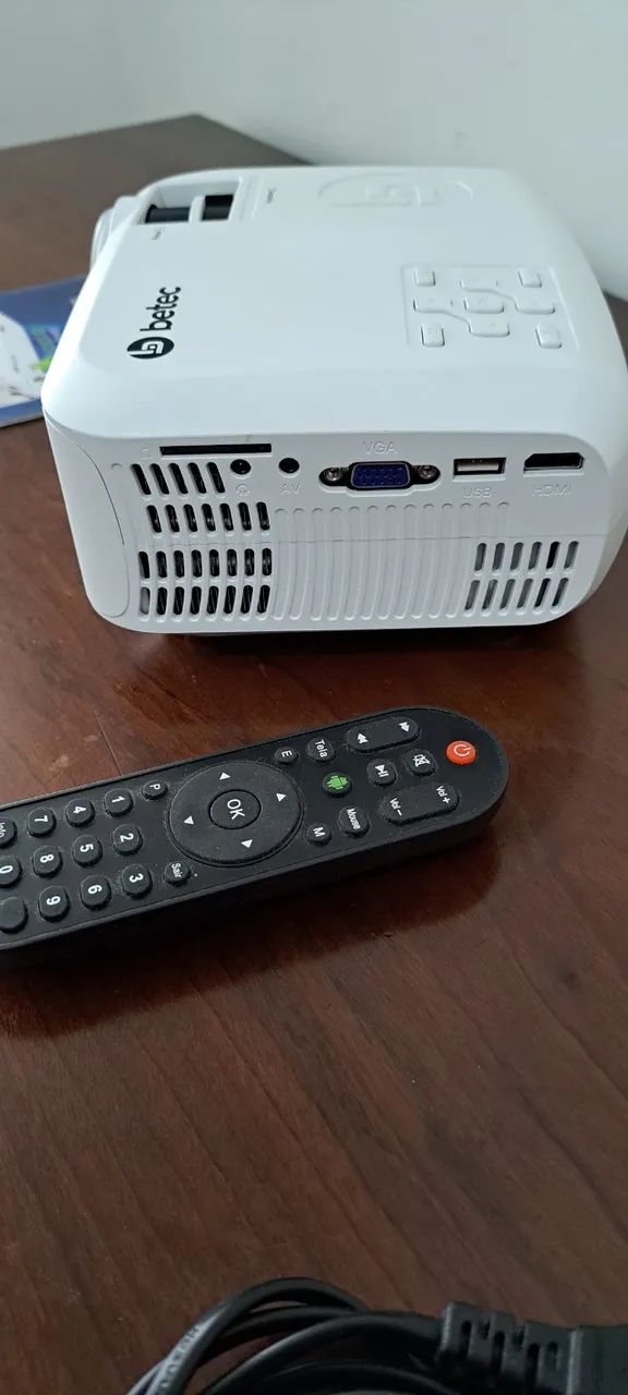 Mini Projetor Betec - Foto 2