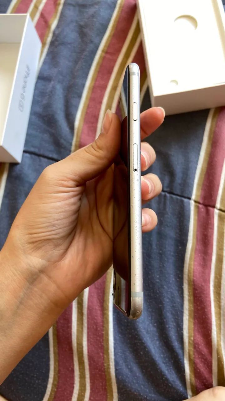 IPhone 6s QUEBRADO só pra retirar peças  - Foto 3