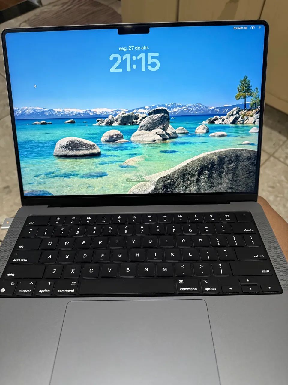 M1 MacBook Pro 2021 14インチ 16GB 512GB MacBook Pro 14? M1 Pro 2021 - 16GB RAM / 512GB SSD - Leia a
