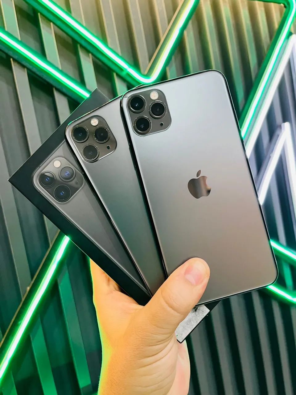 iPhone 11 Pro com garantia / somos a número 1 