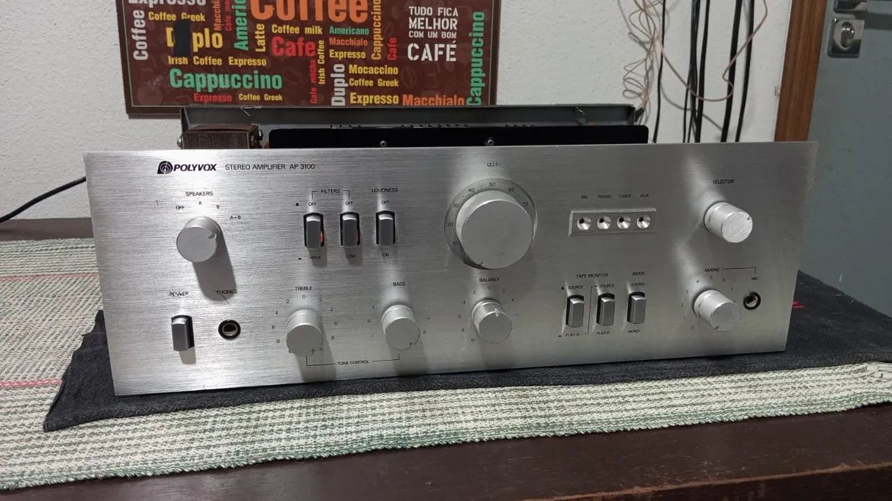 Amplificador polivox 3100 