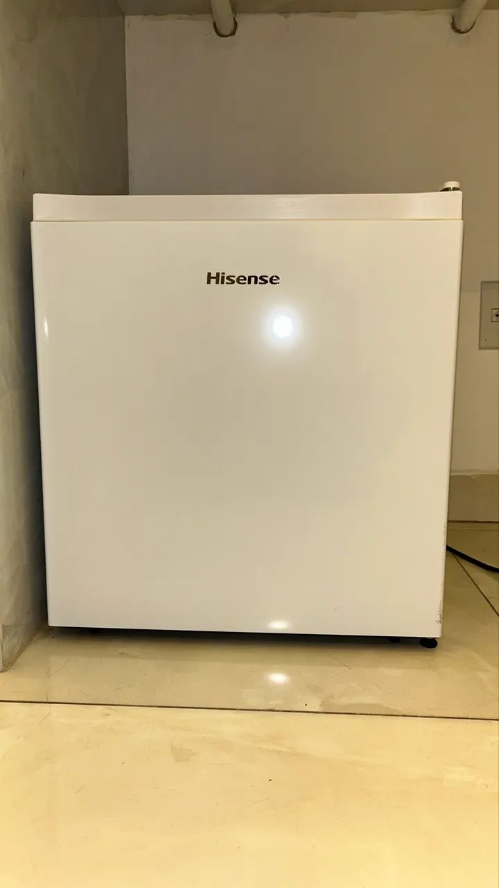 Frigobar Hisense 44 Litros 