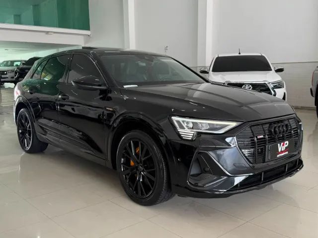 Audi E-Tron Performa. Black Aut. (elétrico) 2022 - Foto 2
