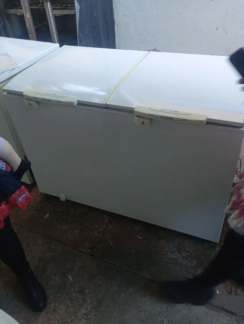 Freezer duas tampas Electrolux  - Foto 2