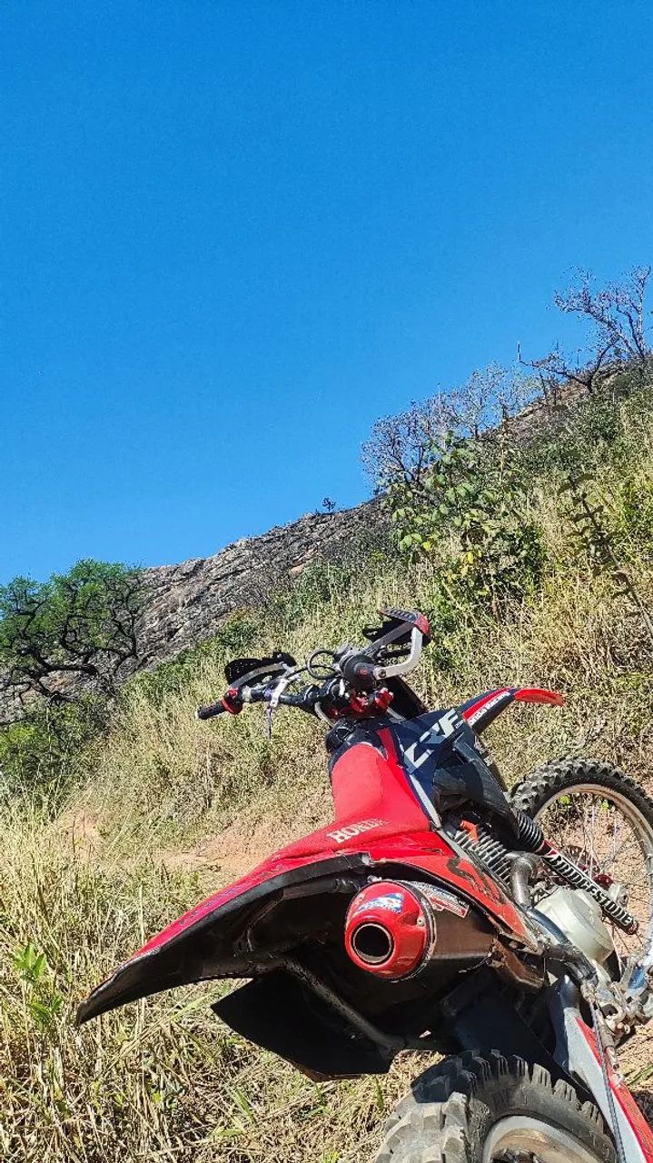 CRF 230 F 2013 - Foto 2