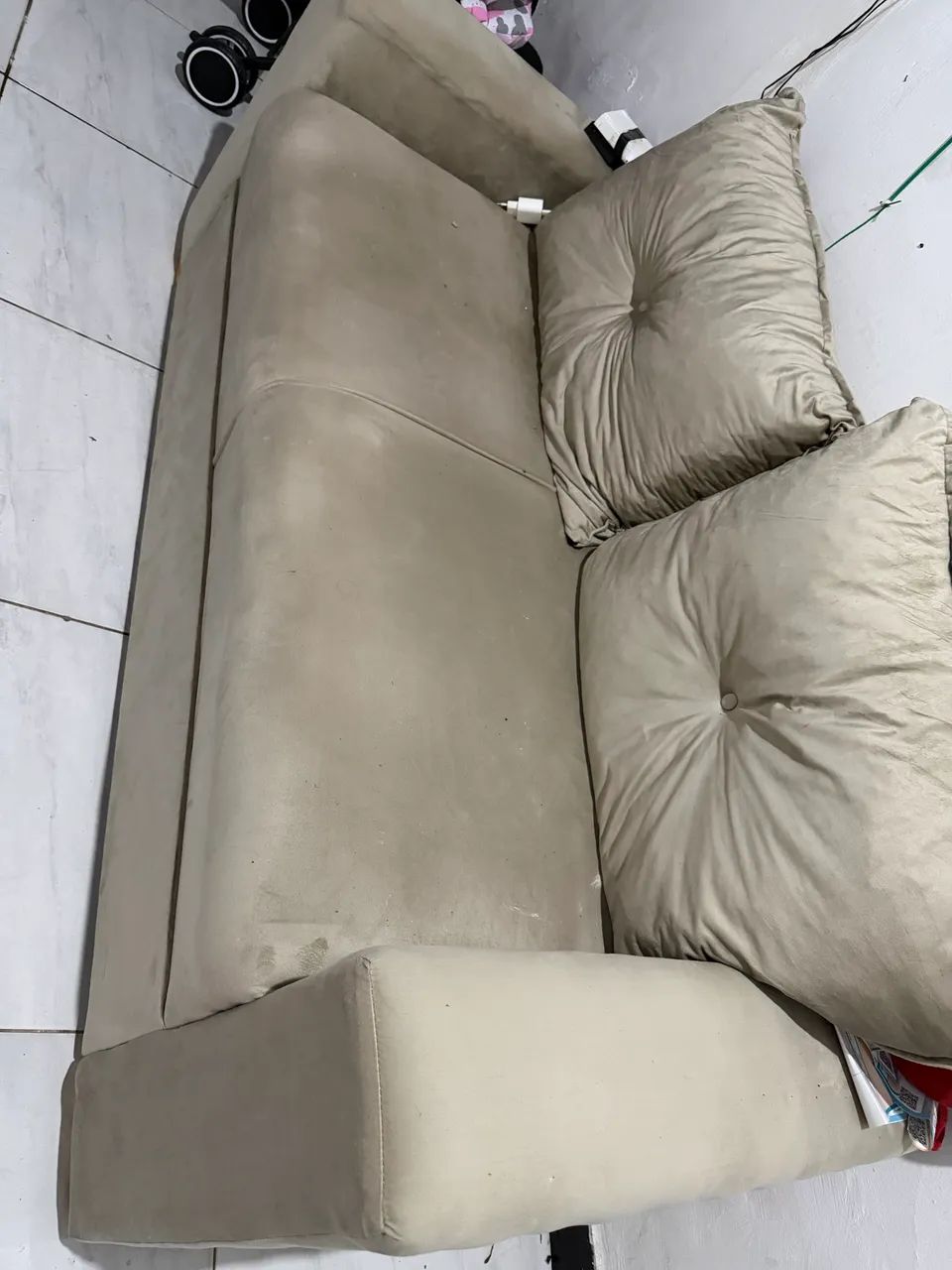 Sofá  guarda-roupa e cama roupa pra vender *96 - Foto 2