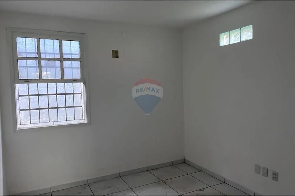 Alugo casa comercial com sala 2/4 e escritório. - Foto 4