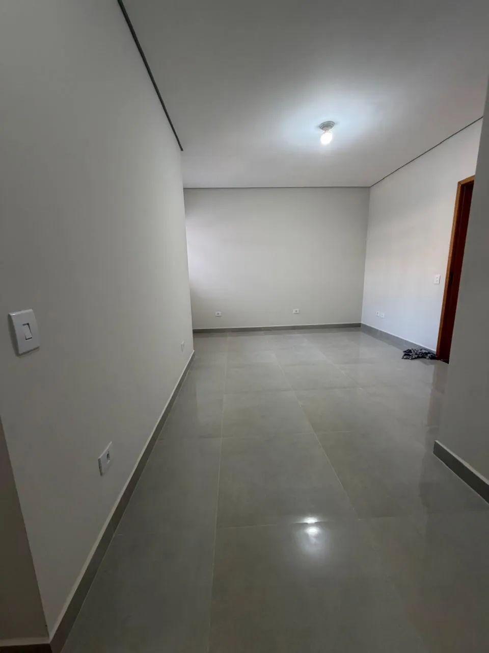 Nova - 2 dormitórios amplos - Parque alves de Lima  - Foto 3