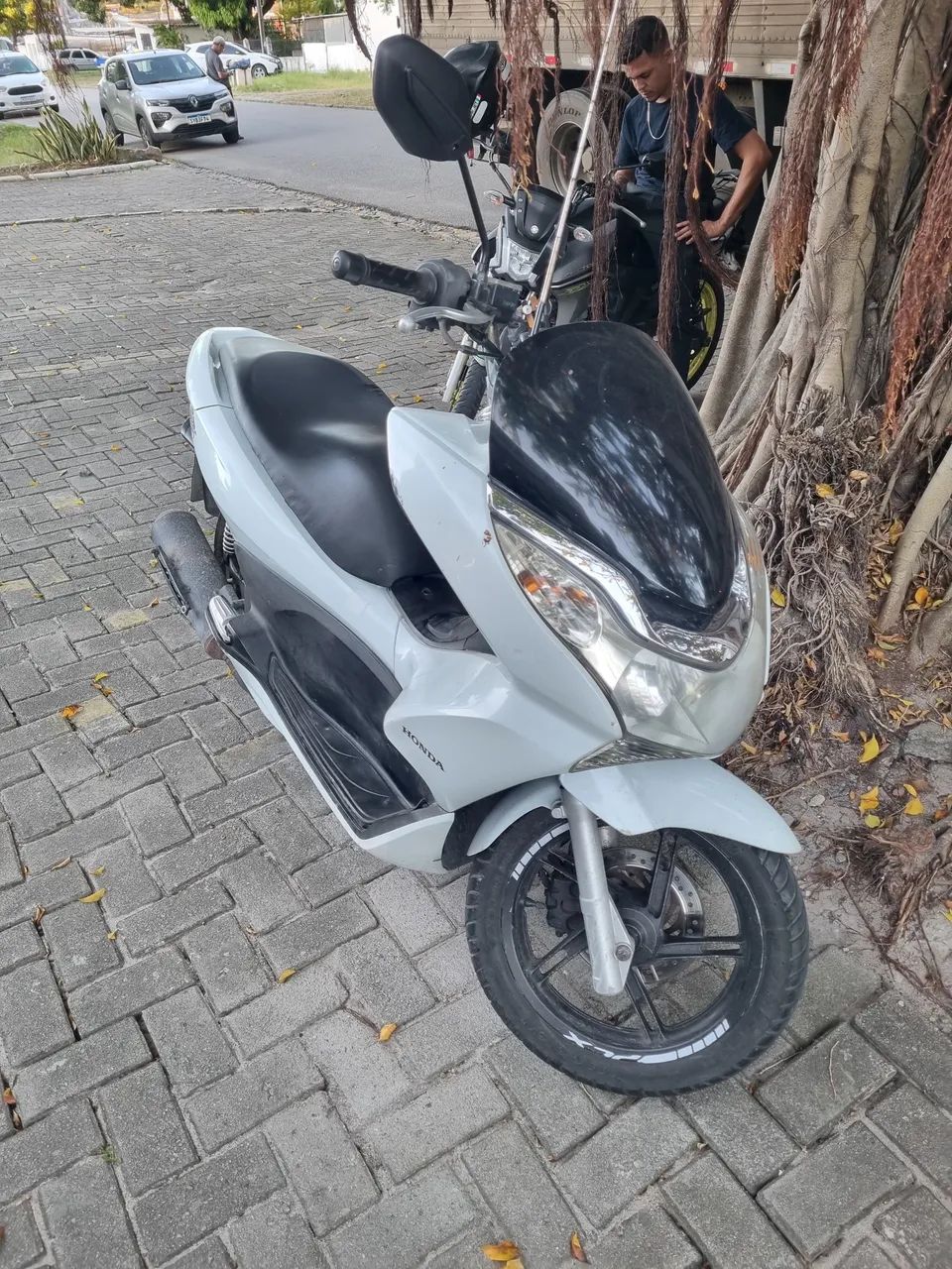Vendo Honda PCX 2015 - Foto 3