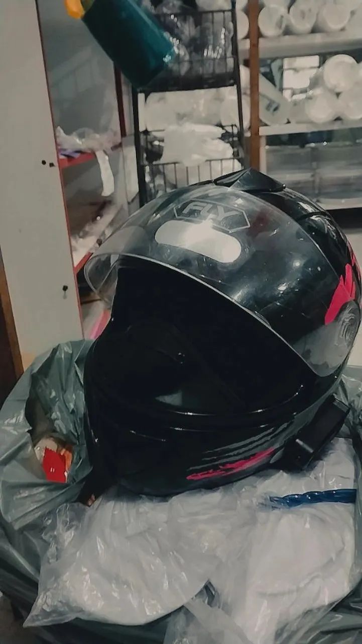 Capacete Fly 58 Original - Conservado e Pouco Uso