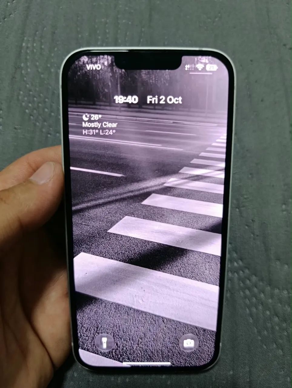 iPhone 16e - Foto 2