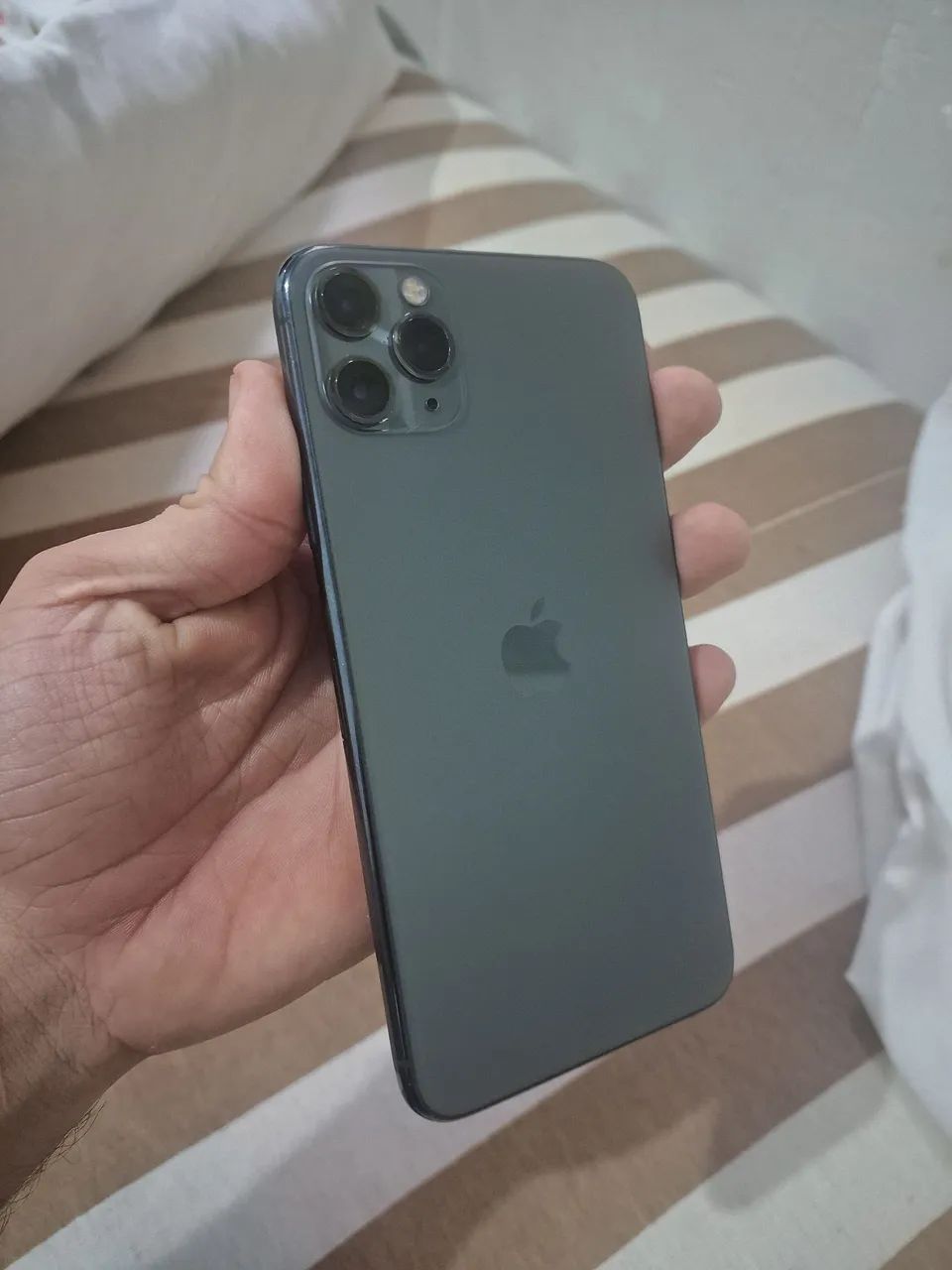 IPHONE 11 PRO MAX - Foto 2
