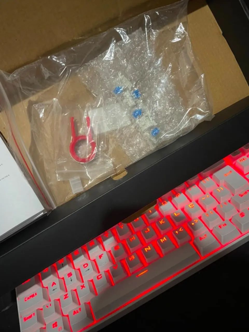 Teclado Mecânico RedDragon Kumara white - Foto 2