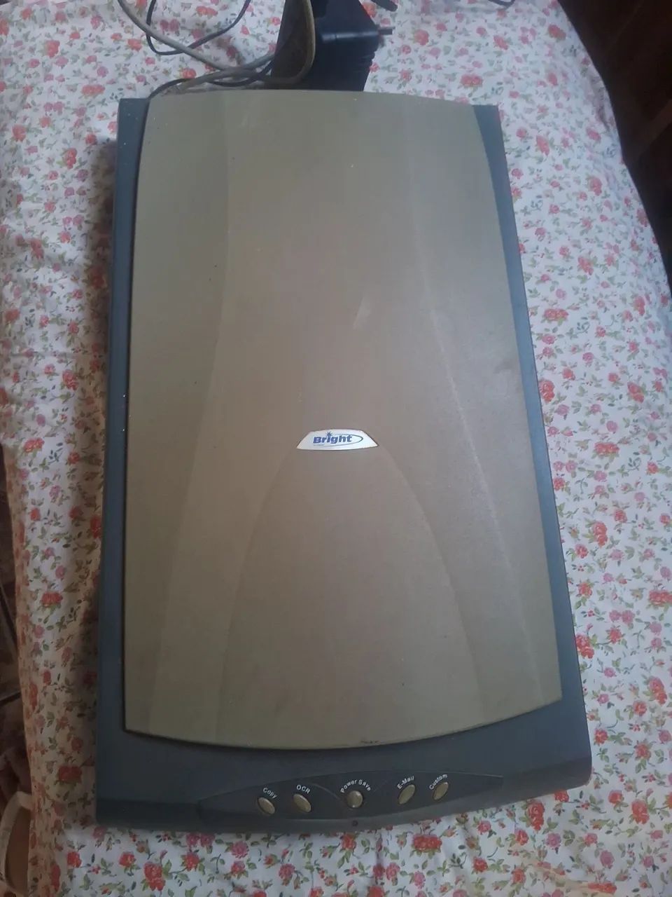 Scanner de mesa plano brignt