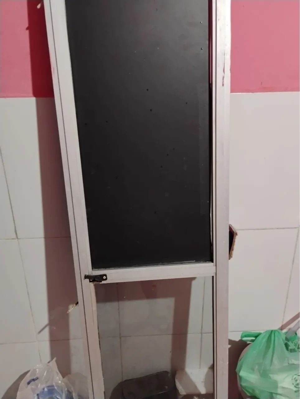Aluminum door64985875339139124