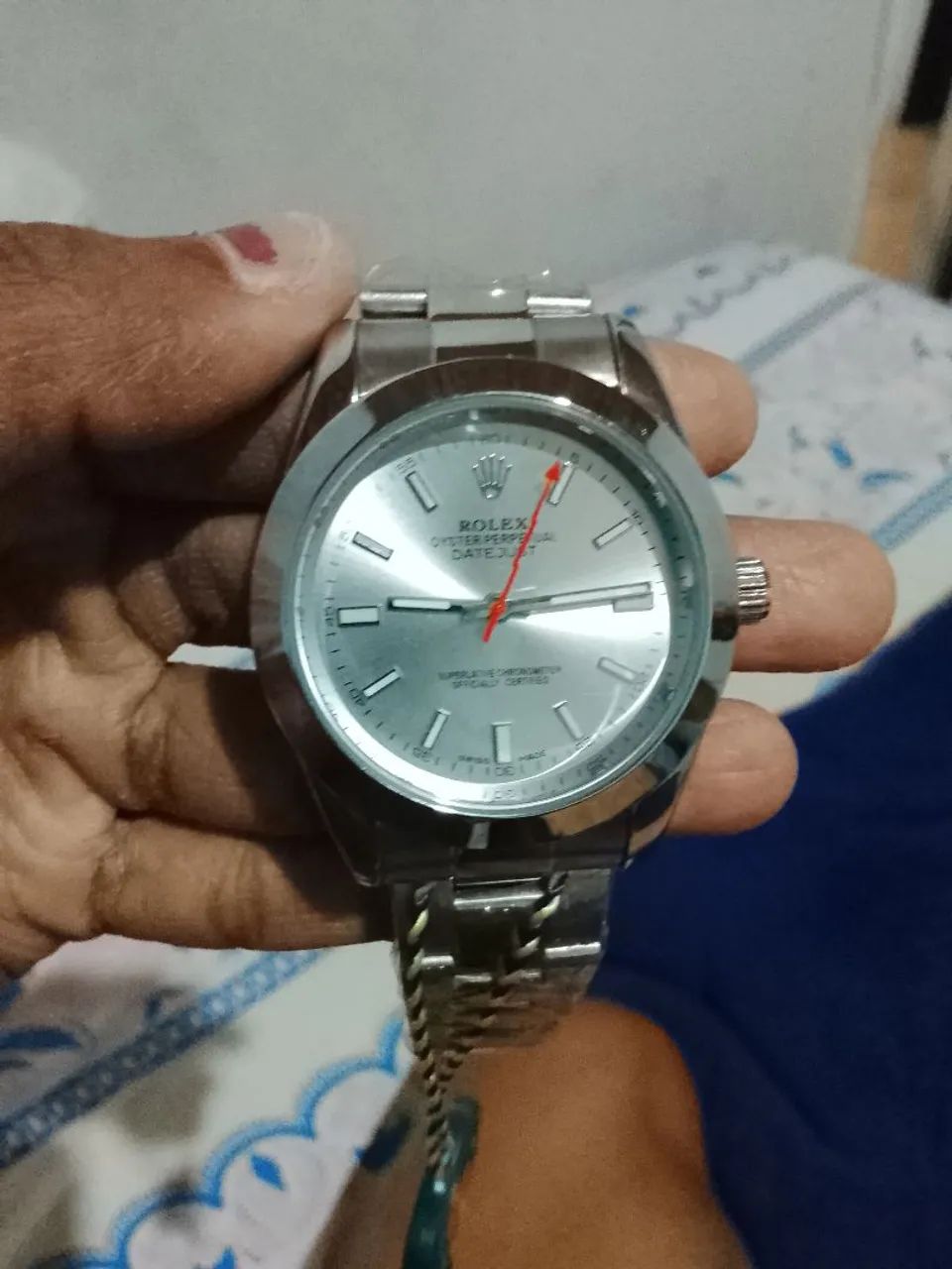 Se vende relógio a bom preço  - Foto 3