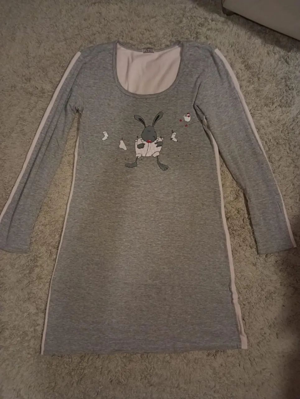 Lote de 25 peças de roupas femininas variadas usadas - Foto 6