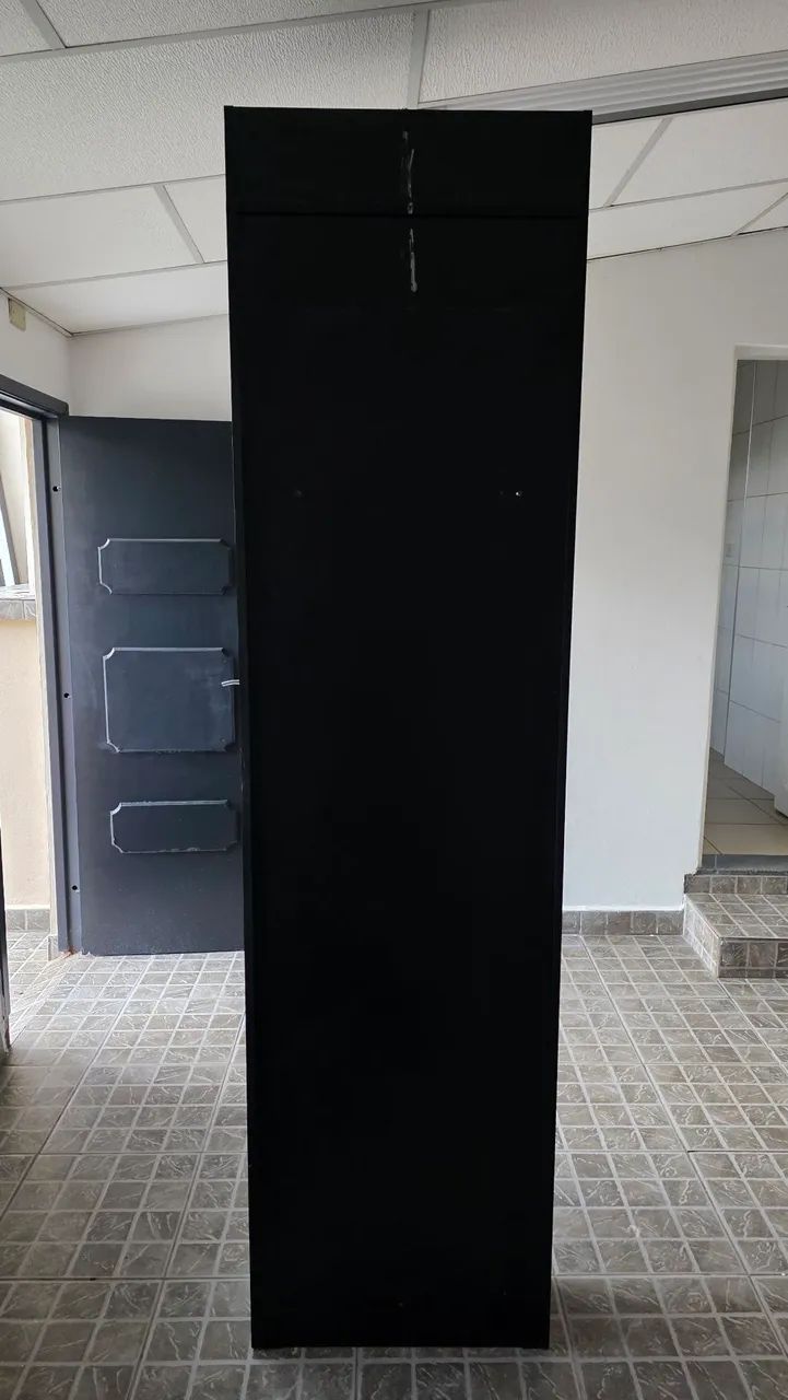 Expositor Canaletado para Loja com Acabamento - 2,32m - Foto 3