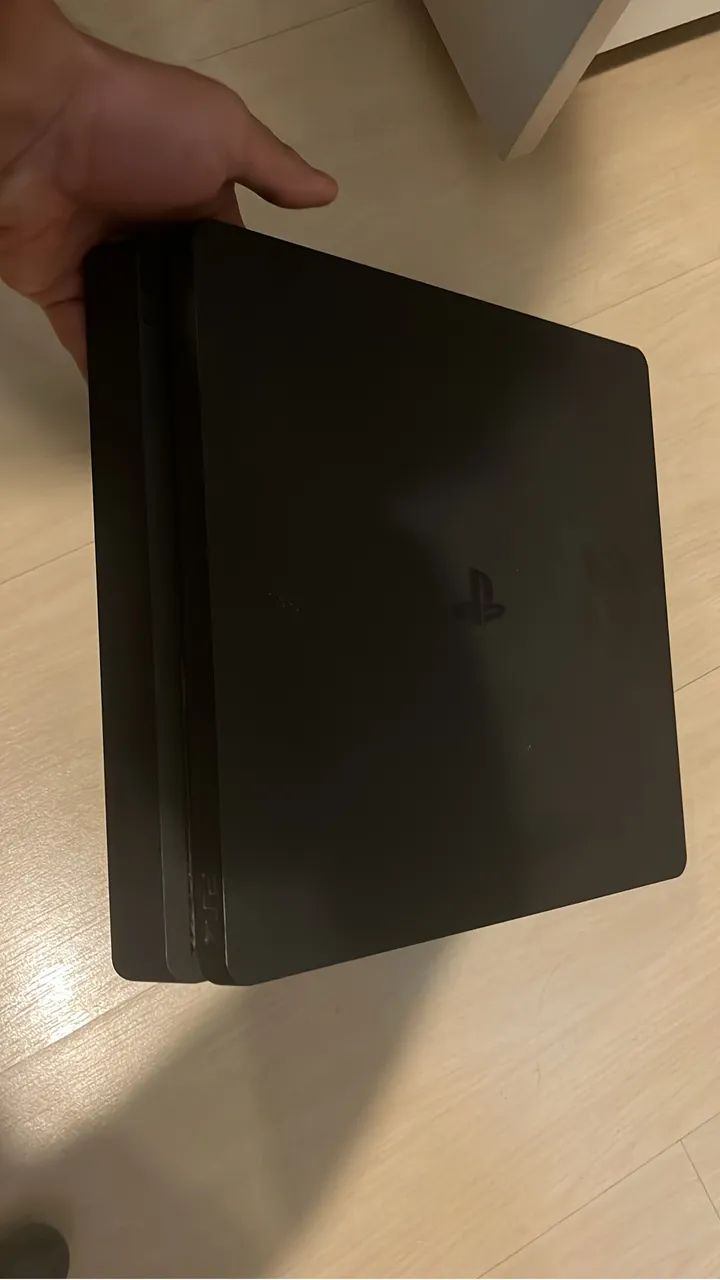 Ps4 slim 1 TB - Foto 2