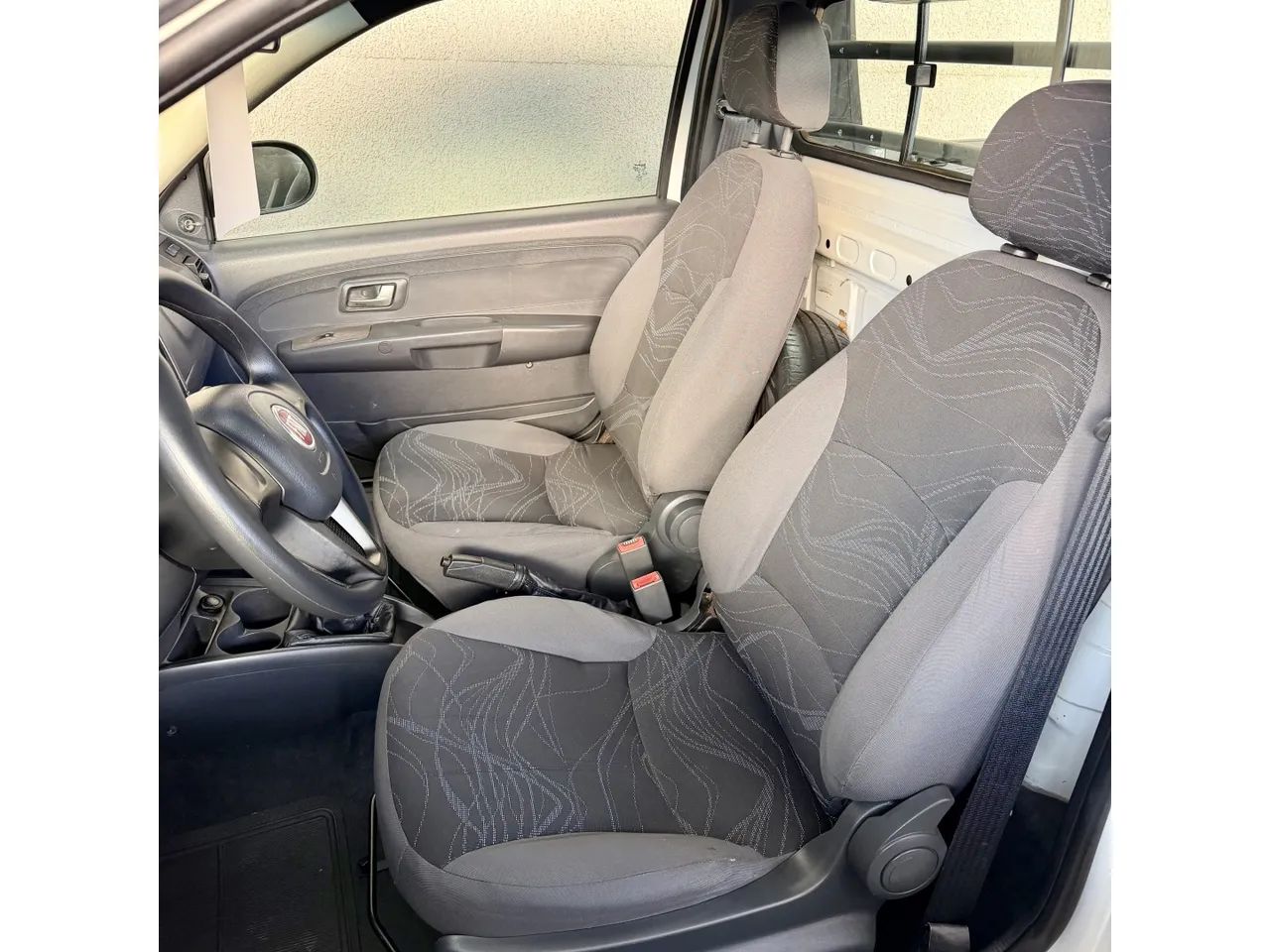 Fiat Strada 1.4 MPI Fire Flex 8V CS 2017 - Foto 5
