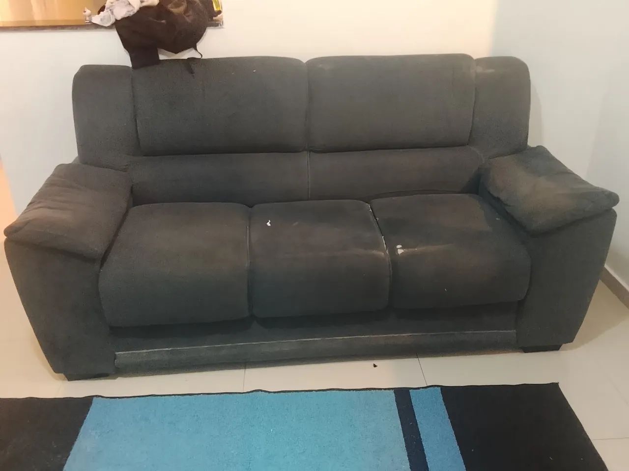 Sofá 3 lugares 
