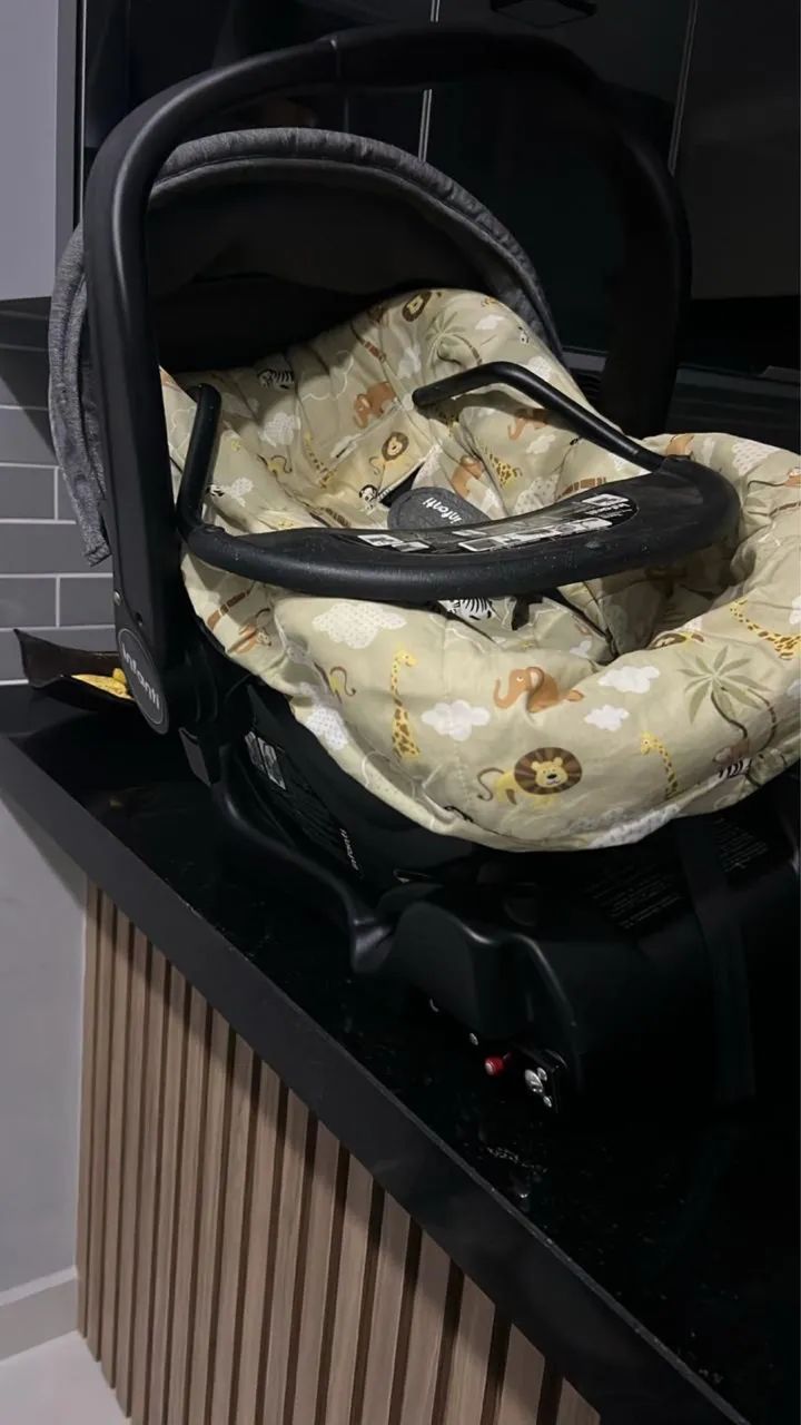 Bebê conforto Infanti com base Isofix  - Foto 3
