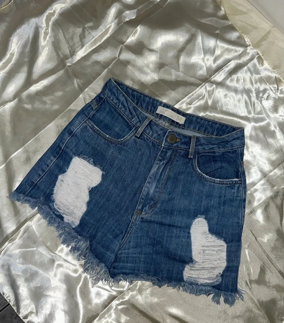 Short jeans tamanho 36 