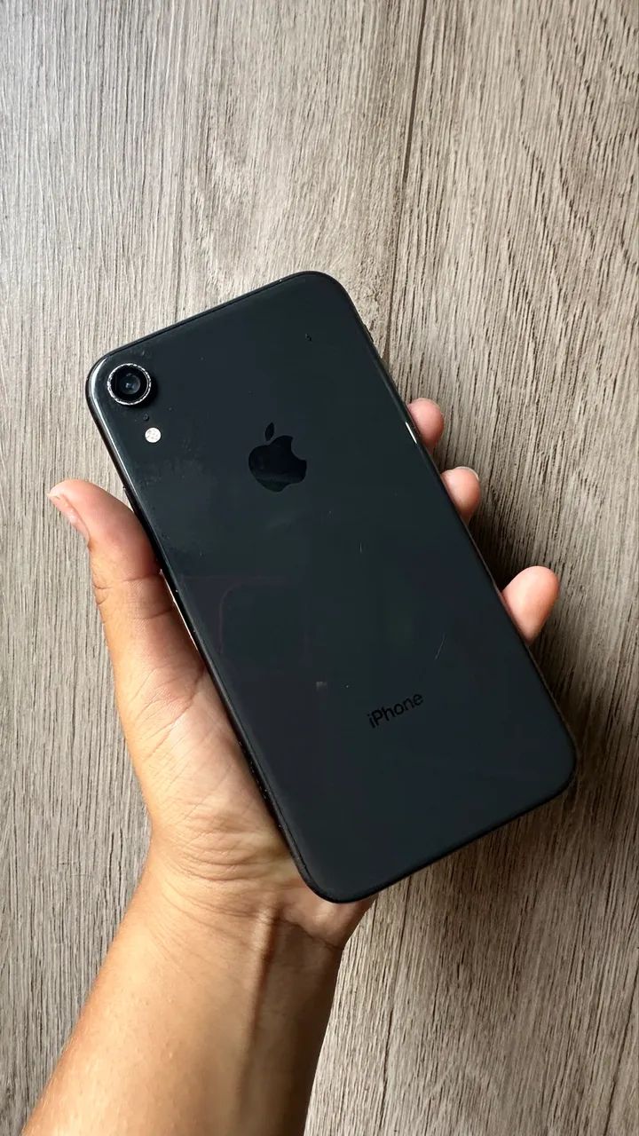 iPhone XR semi novo  - Foto 3