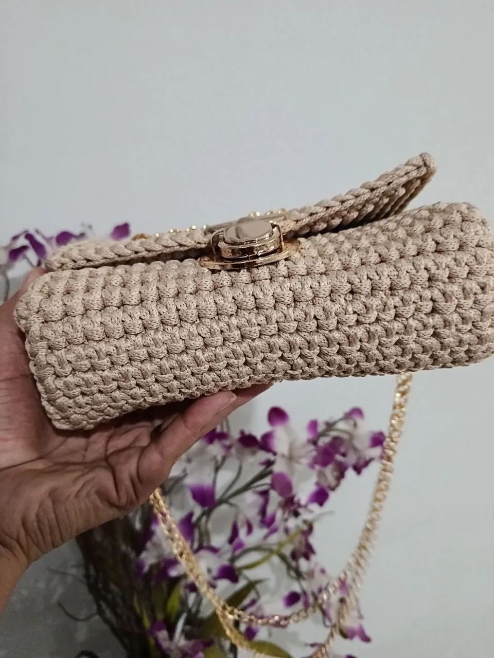 Bolsa de crochê bege elegante  - Foto 3