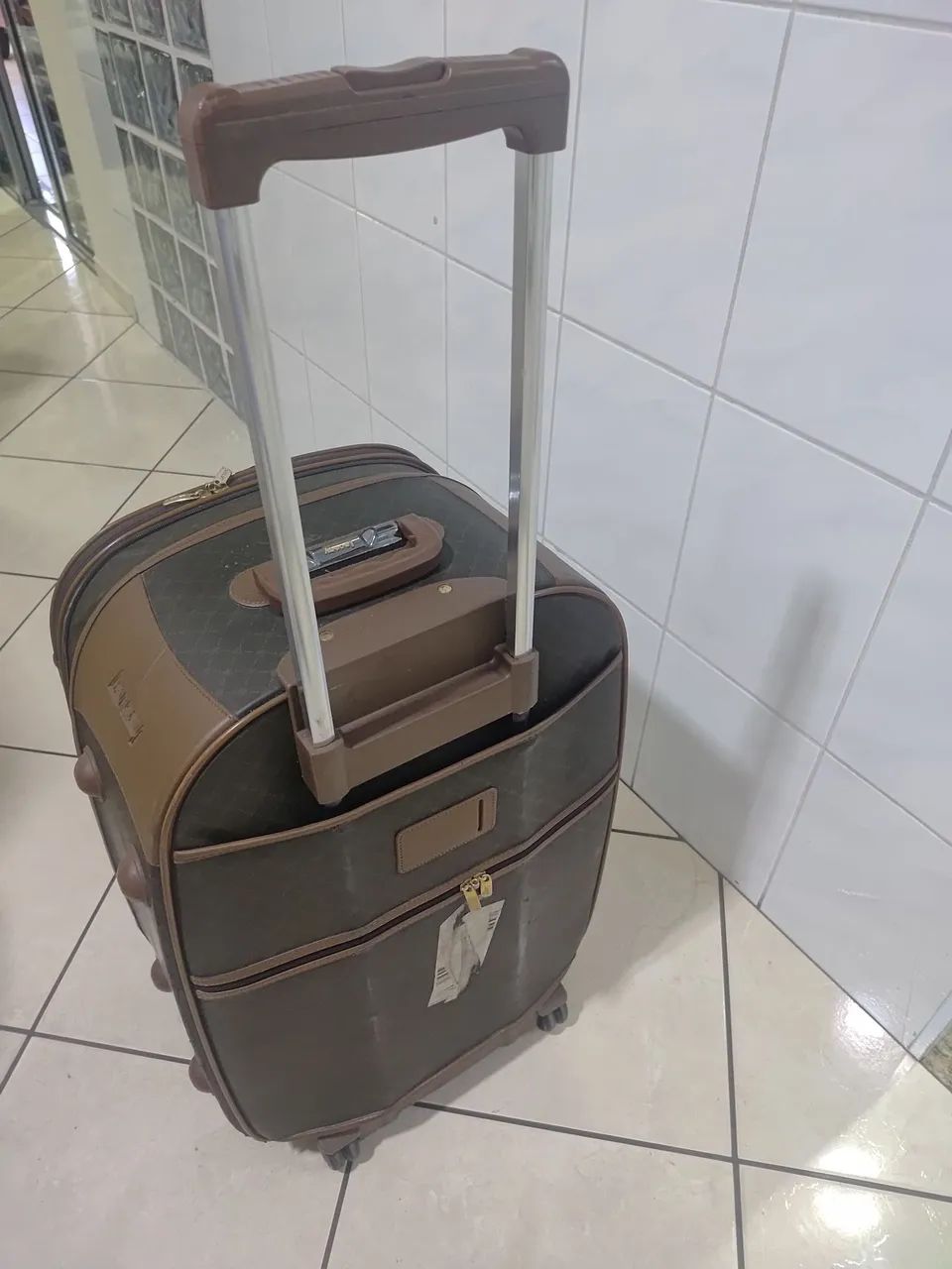Mala em ótimo estado  - Foto 2
