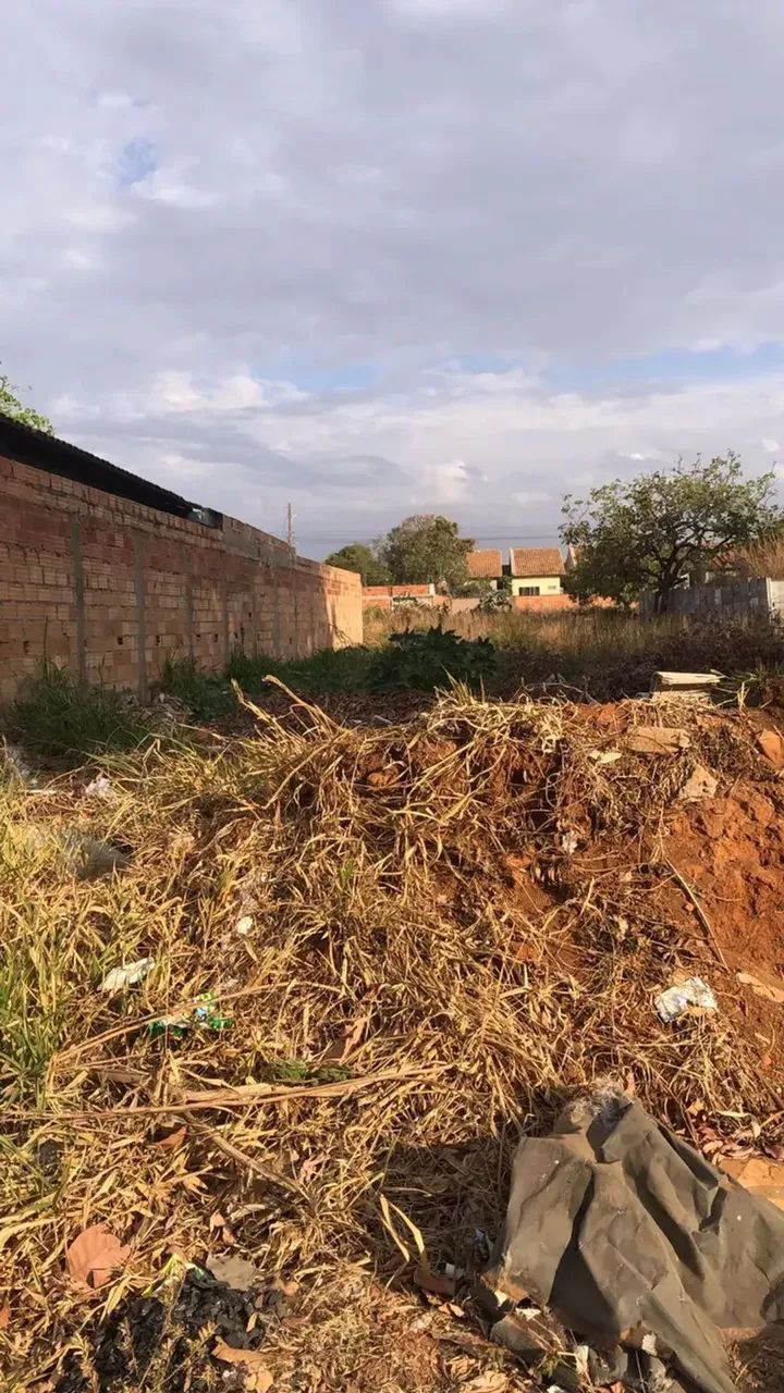 Lote 360,00m² (Asfalto e Agua) Vila Romana