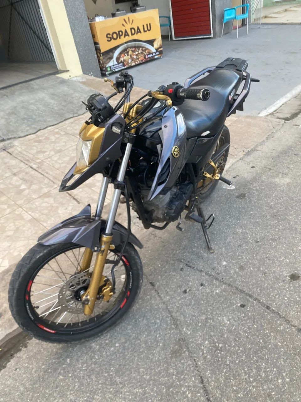 Vendo moto top e no preço  - Foto 5