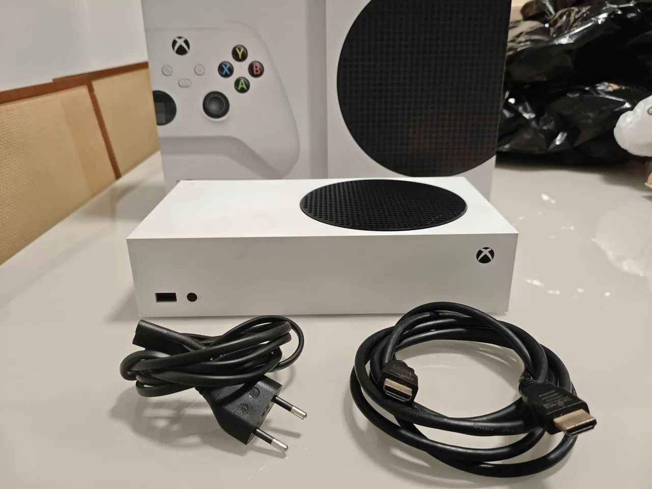 XBOX Series S 512 GB - perfeito com caixa - Foto 2