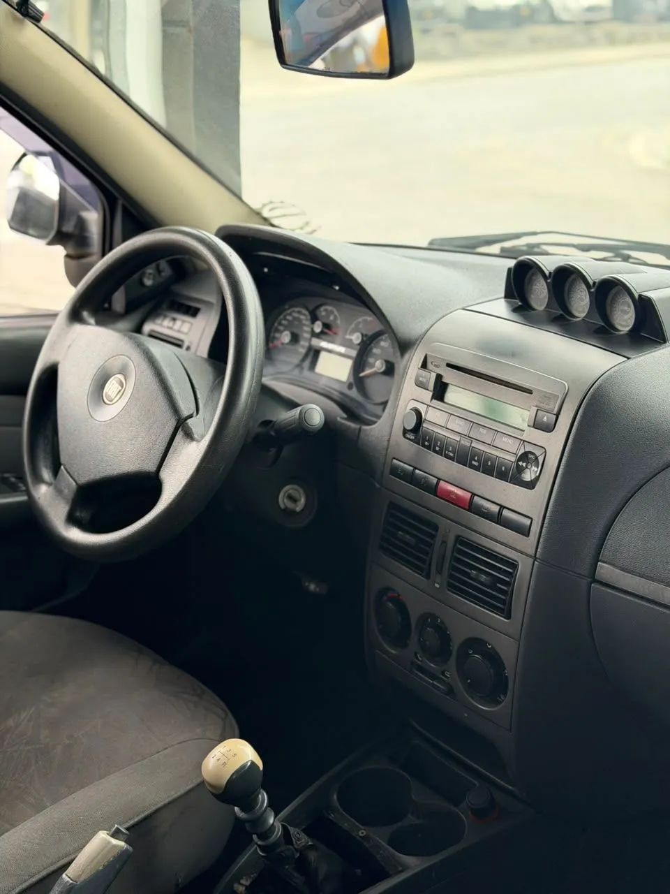 Fiat Strada Adv. Ext./ Ext.1.8 Locker Flex CE 2009 - Foto 2