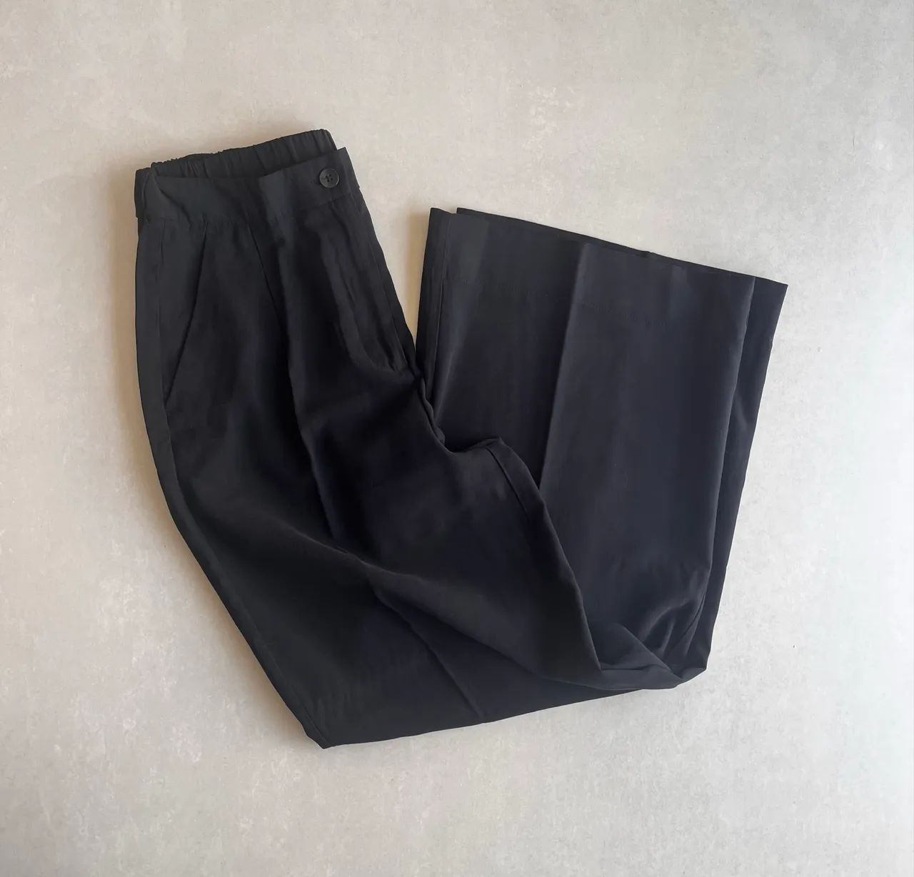 Calça pantalona preta C&A / 42