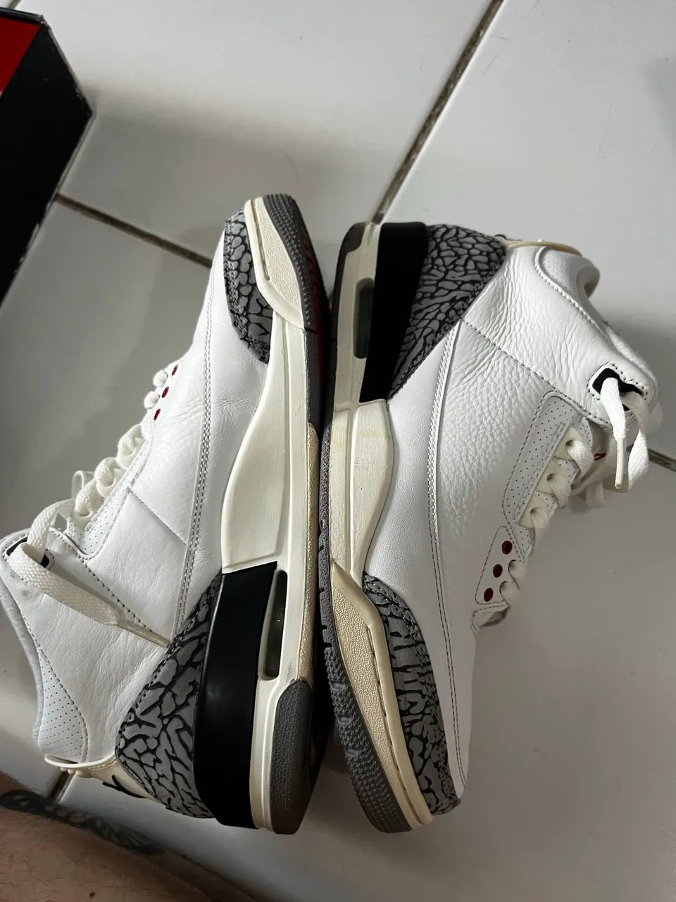 Air Jordan 3 White Cement  - Foto 4