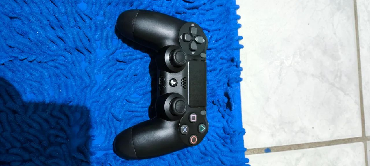 Controle de PS4 Original... - Foto 5