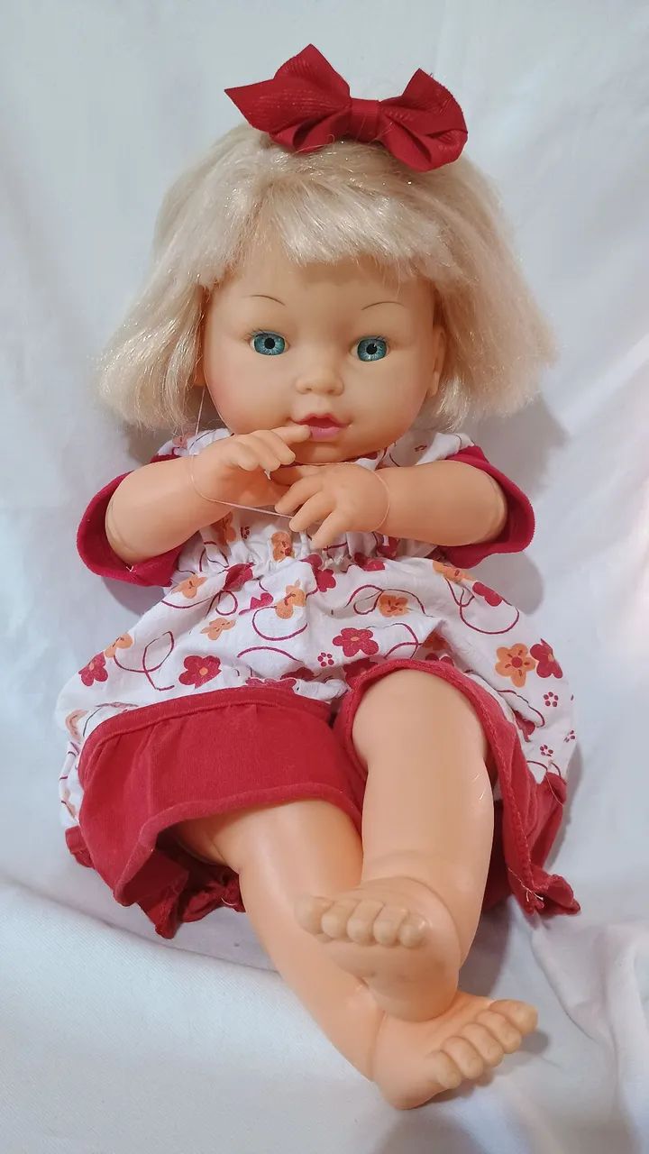 Boneca antiga importada com 50 cm de altura  - Foto 3