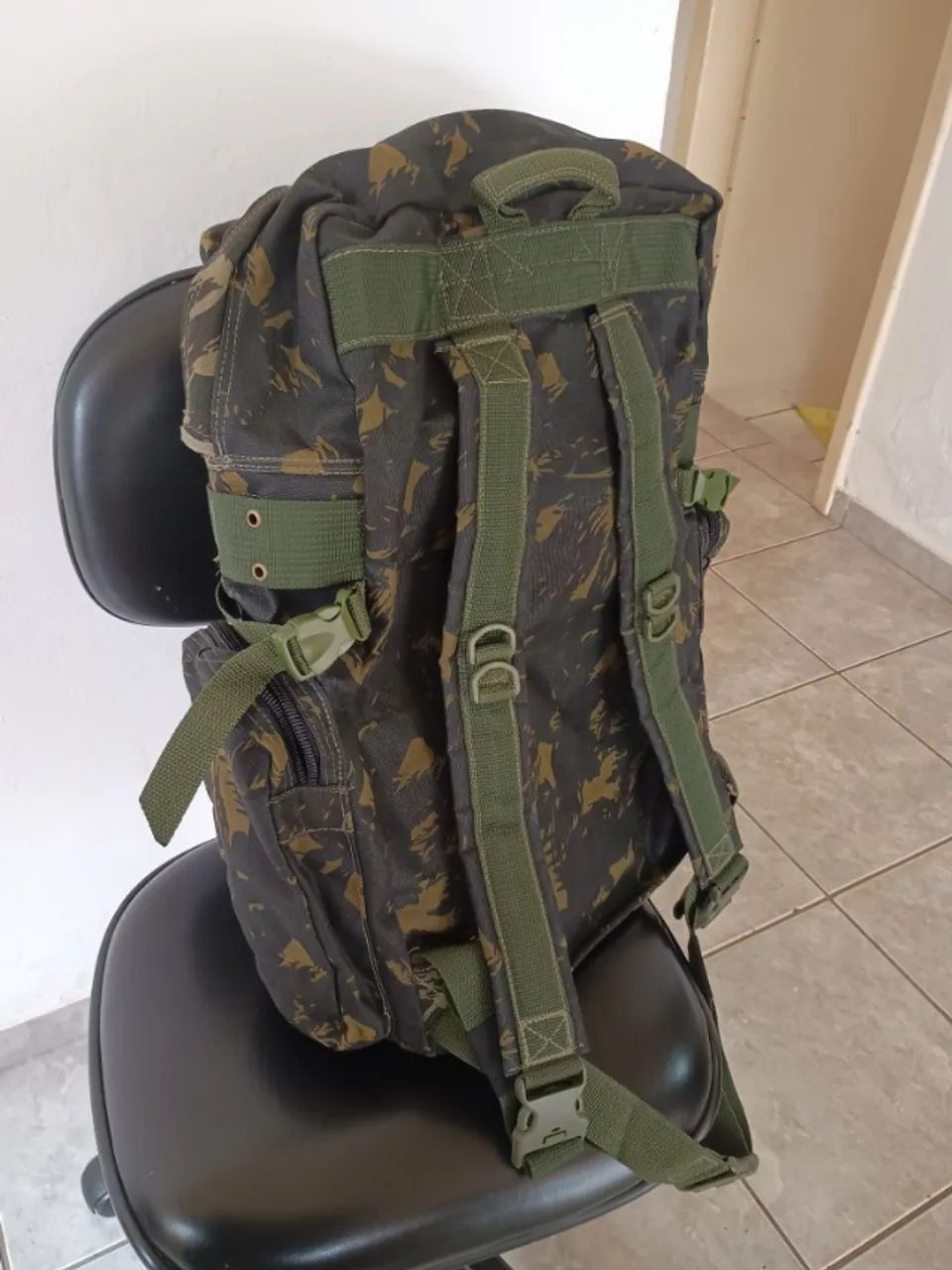 Mochila Grande em Lona - Foto 4