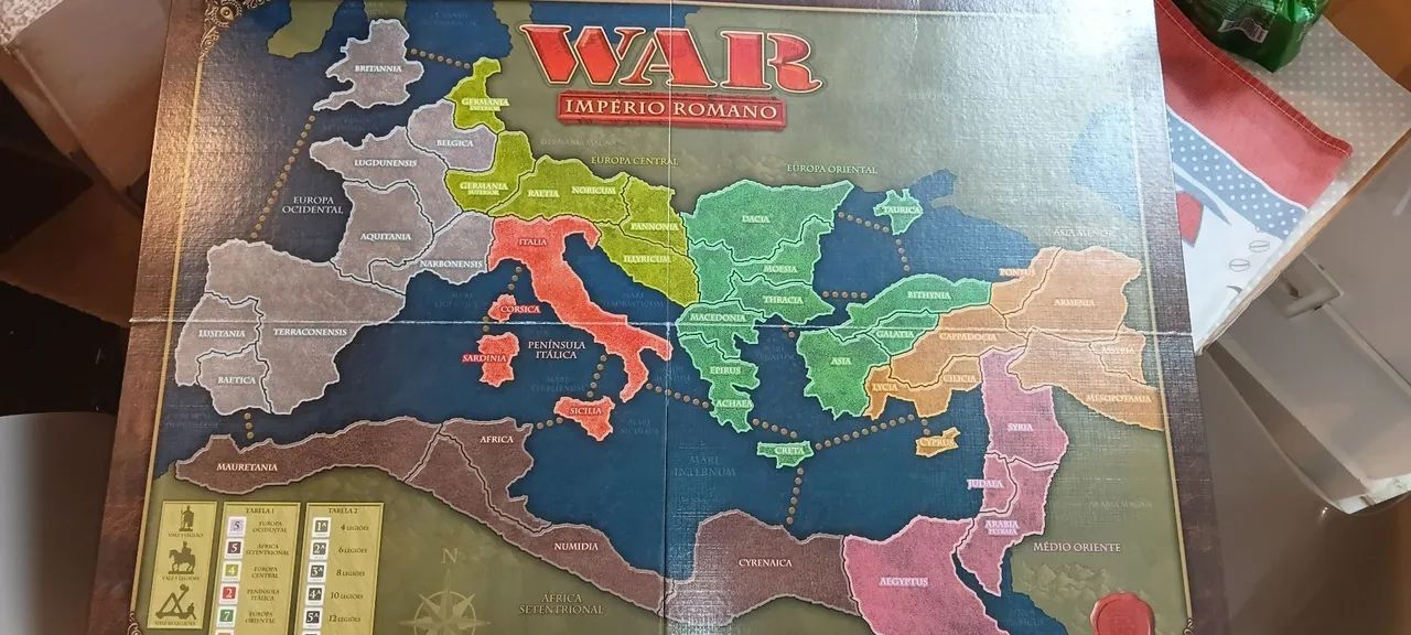 Jogo de tabuleiro war - império romano - perfeitas condições  - Foto 3