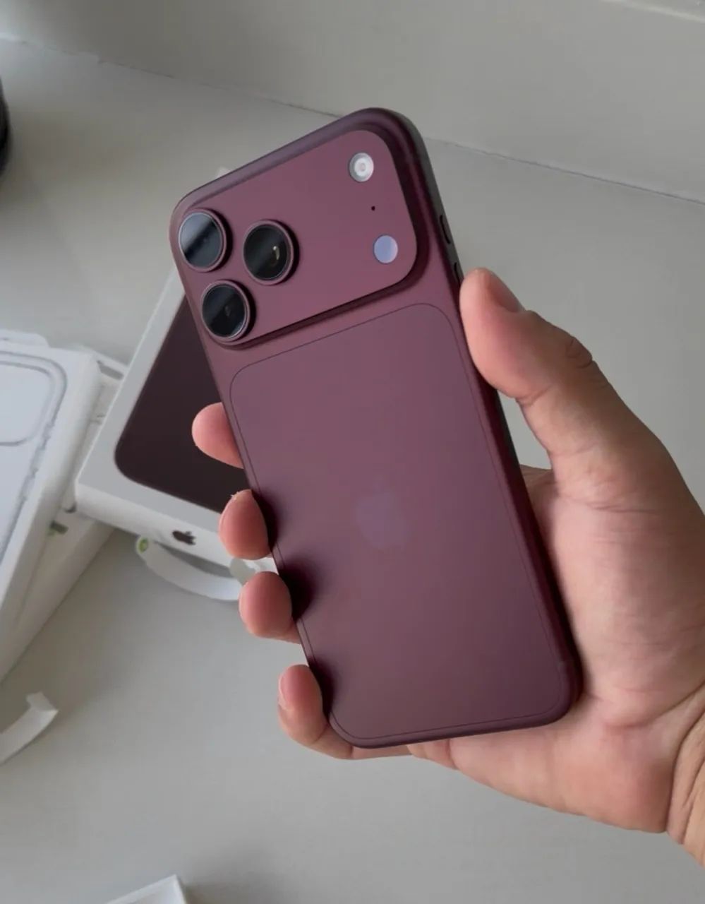 18 pro max 512gb Burgundy  - Foto 2