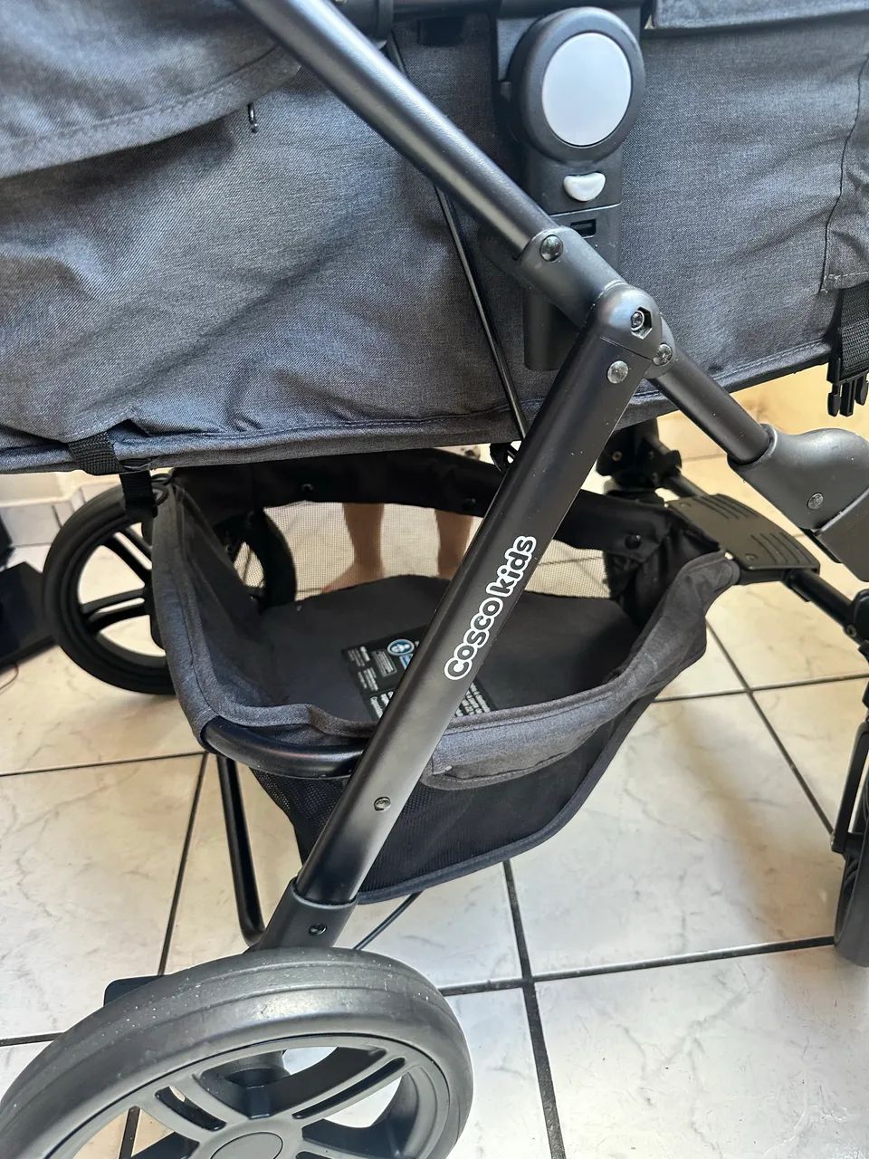 Carrinho de Bebê Moisés + Bebê conforto  - Foto 4
