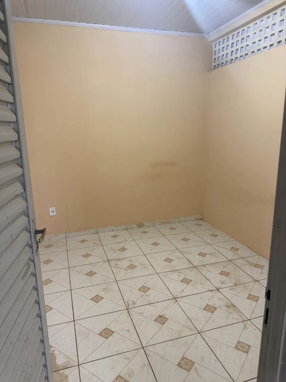 Vendo prédio em ADE samambaia sul - Foto 2