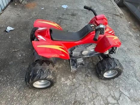 Quadriciclo elétrico infantil  - Foto 2