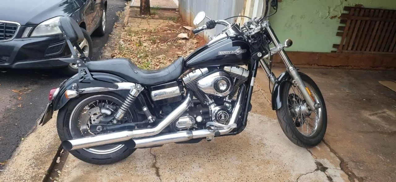 Harley Davidison Dyna Super Glide Custom  - Foto 2
