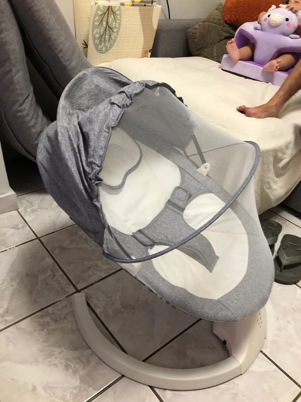 Cadeira balanço para ninar - Foto 2