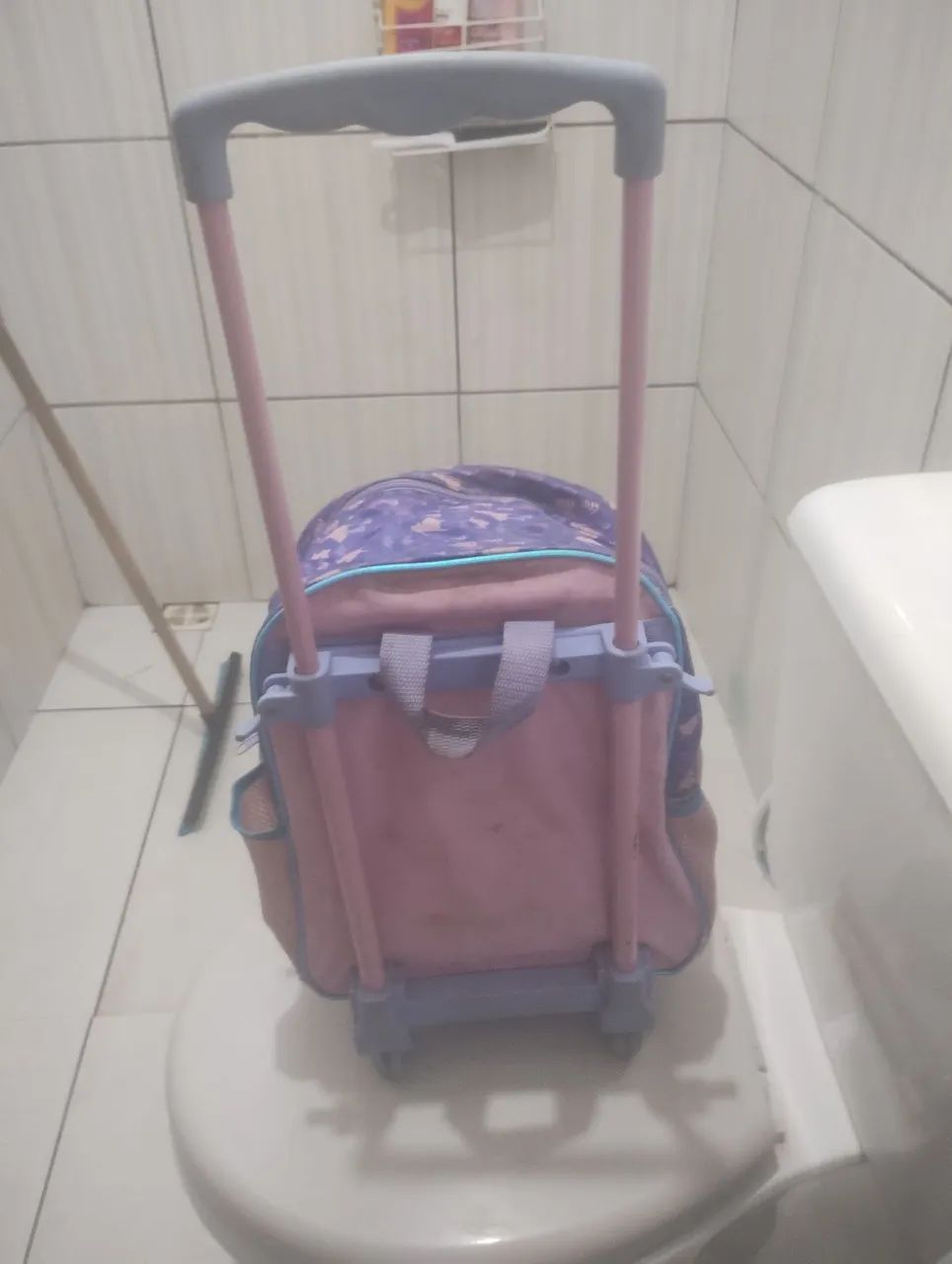 Mochila fronze usada - Foto 2