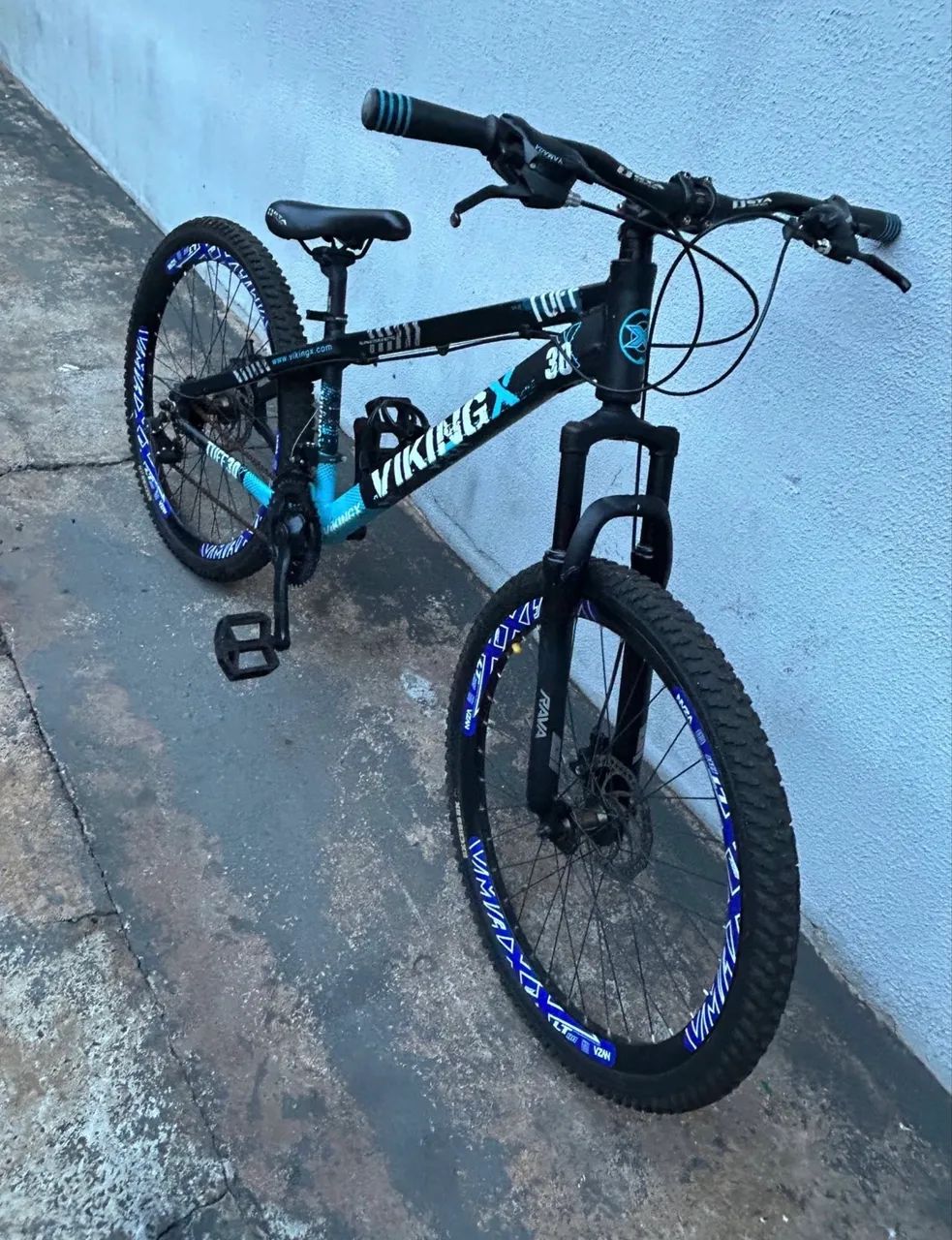 Bicicleta VikingX Tuff 30 em ótimo estado